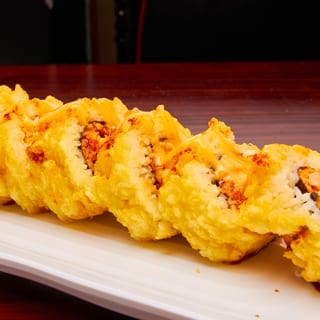 Golden Spicy Tuna Roll (9PCS)
