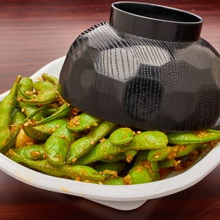 Edamame with Spicy Garlic