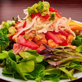 Sashimi Salad